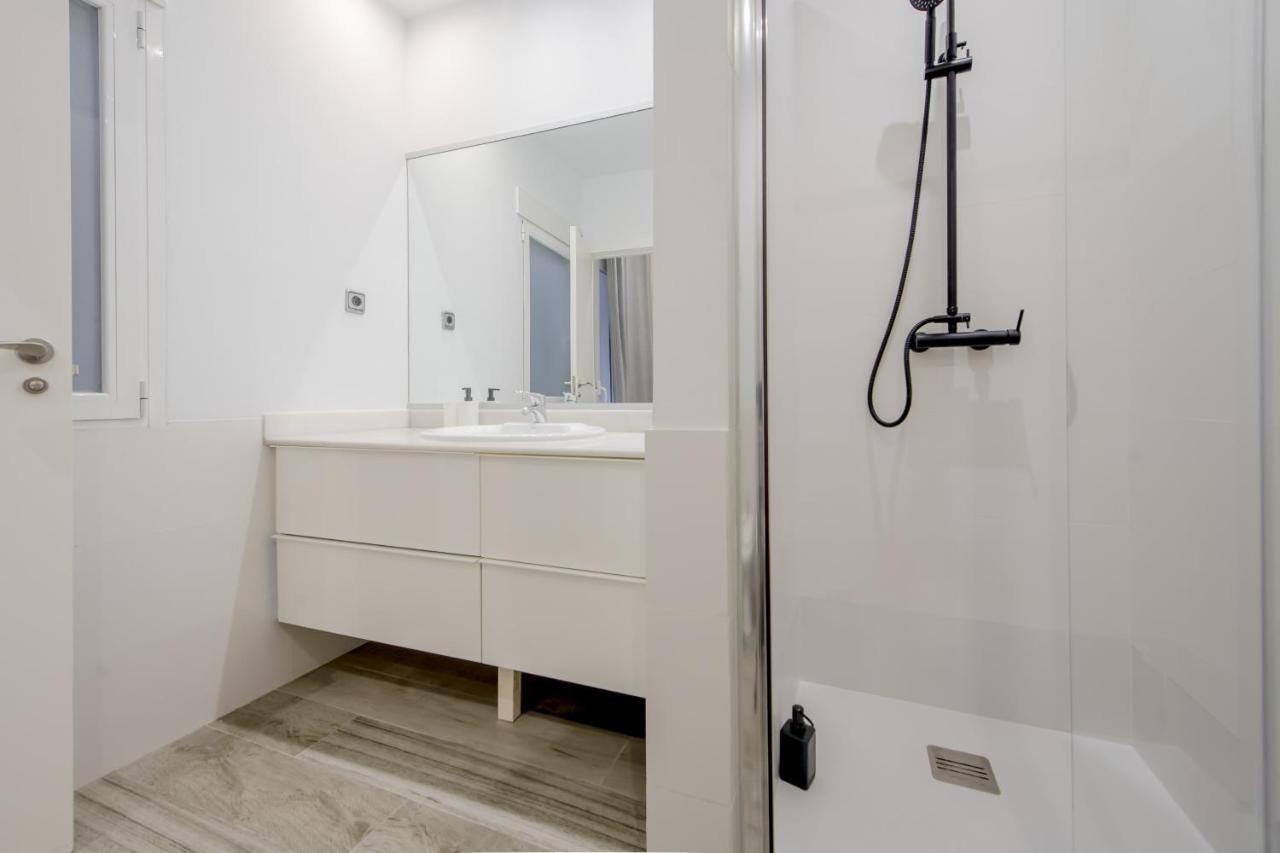 Cool/Soho Style Apt Para 9Pax C/Luciente Мадрид Екстериор снимка