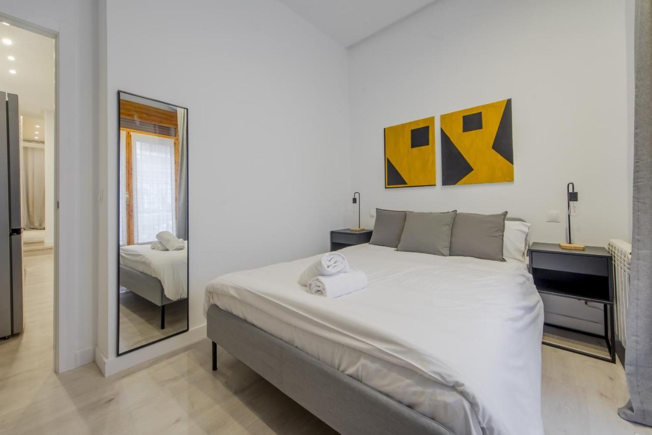 Cool/Soho Style Apt Para 9Pax C/Luciente Мадрид Екстериор снимка